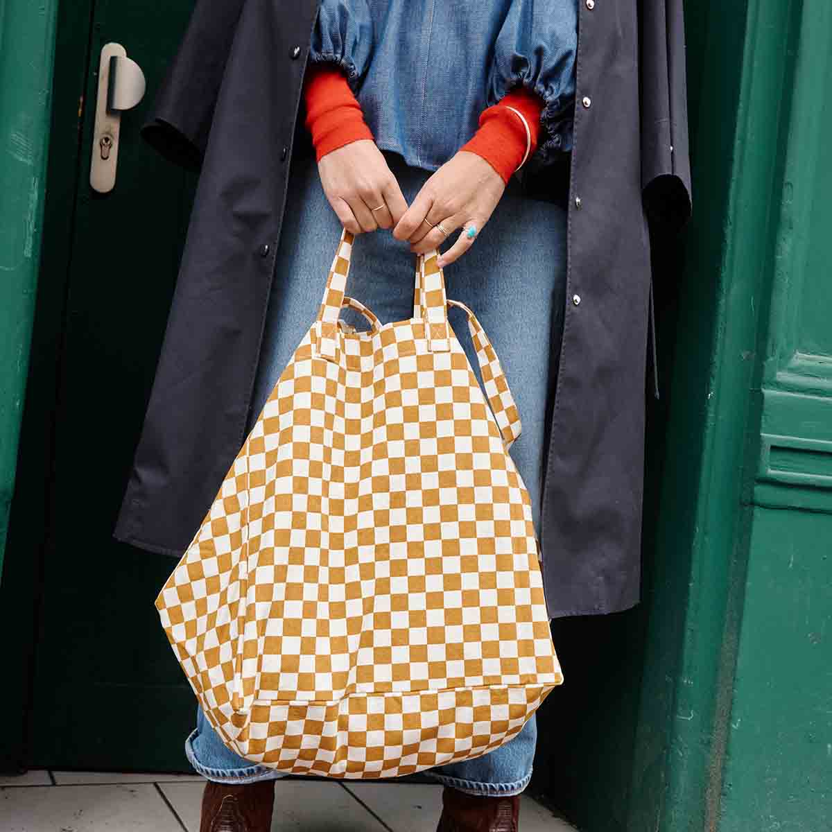 Rose In April Elisa Tote Bag