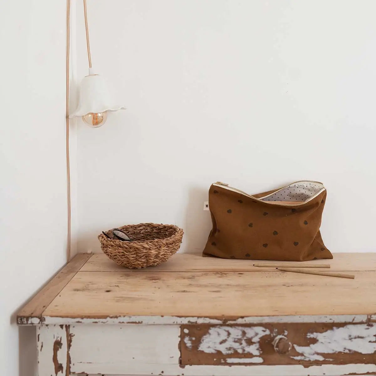 Rose In April Lili Flat Pouch