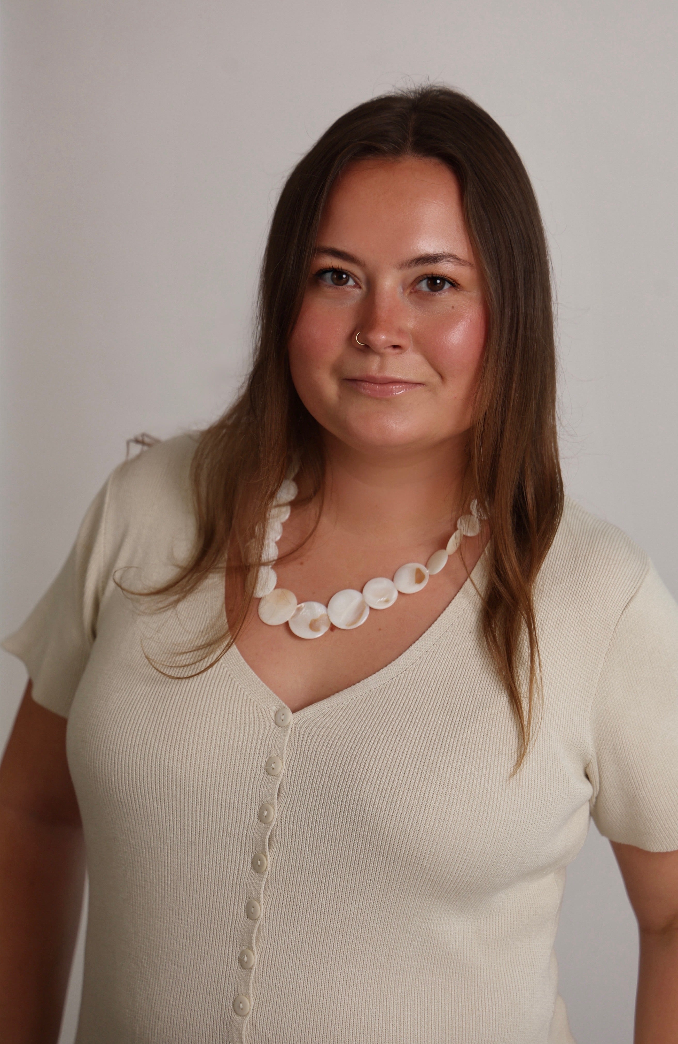 Mackenize Voelger: Studio Manager