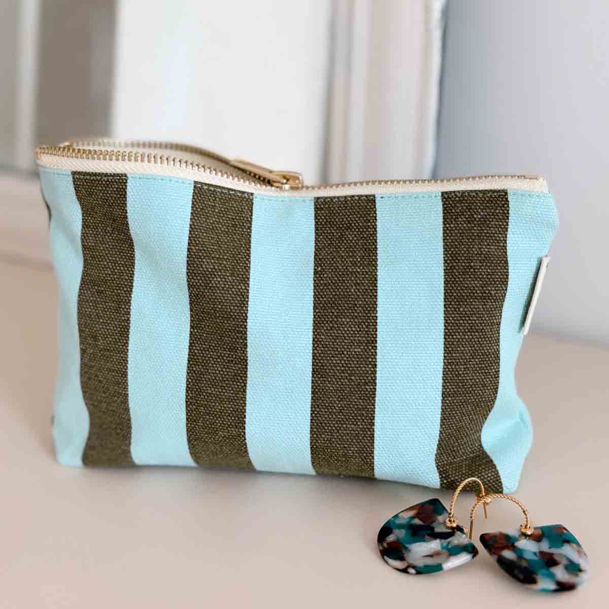 Rose In April Sofia Pouch